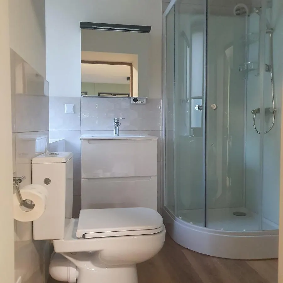 Apartament Albatros Room With Bathroom Warszawa